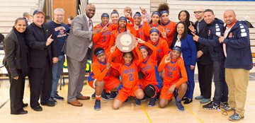 Hostos women's basketball team, Caimans.