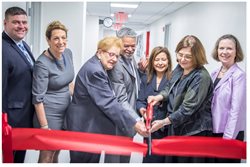 Hostos President David Gómez was on hand, along with many distinguished elected officials, community leaders and CUNY administrators to recognize all the work that went into the building located at 500 Grand Concourse.